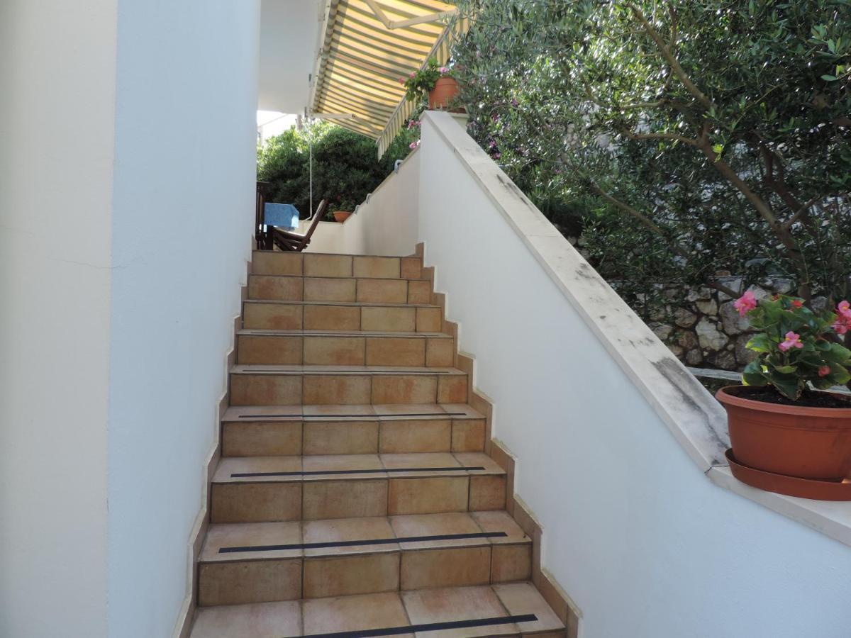 Apartmani Lavanda باغ المظهر الخارجي الصورة