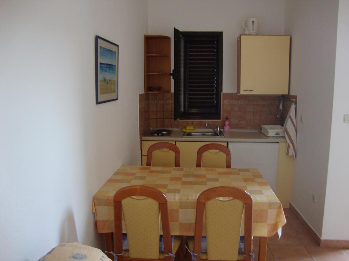 Apartmani Lavanda باغ الغرفة الصورة