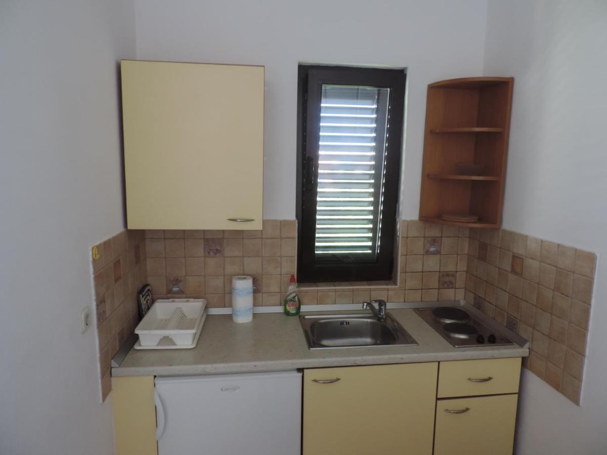 Apartmani Lavanda باغ الغرفة الصورة