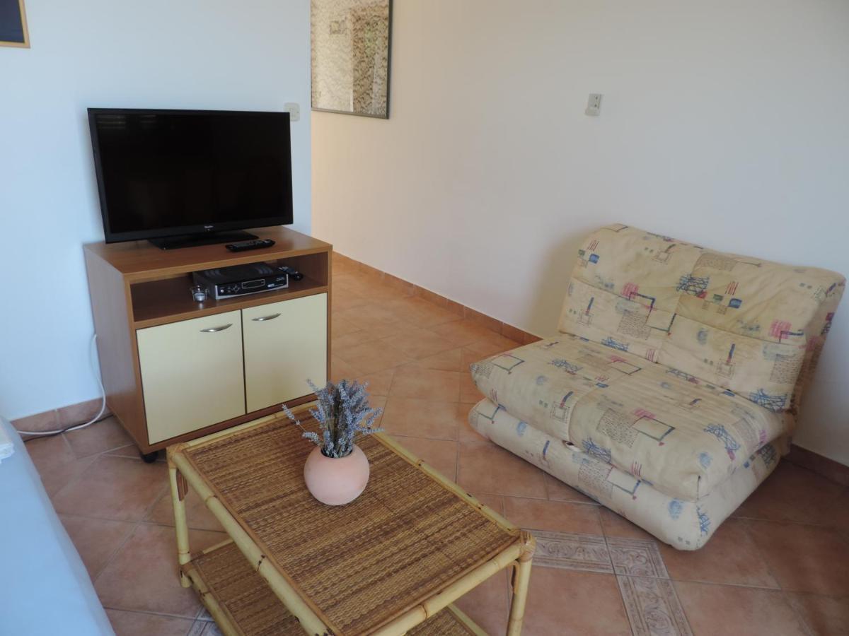 Apartmani Lavanda باغ الغرفة الصورة